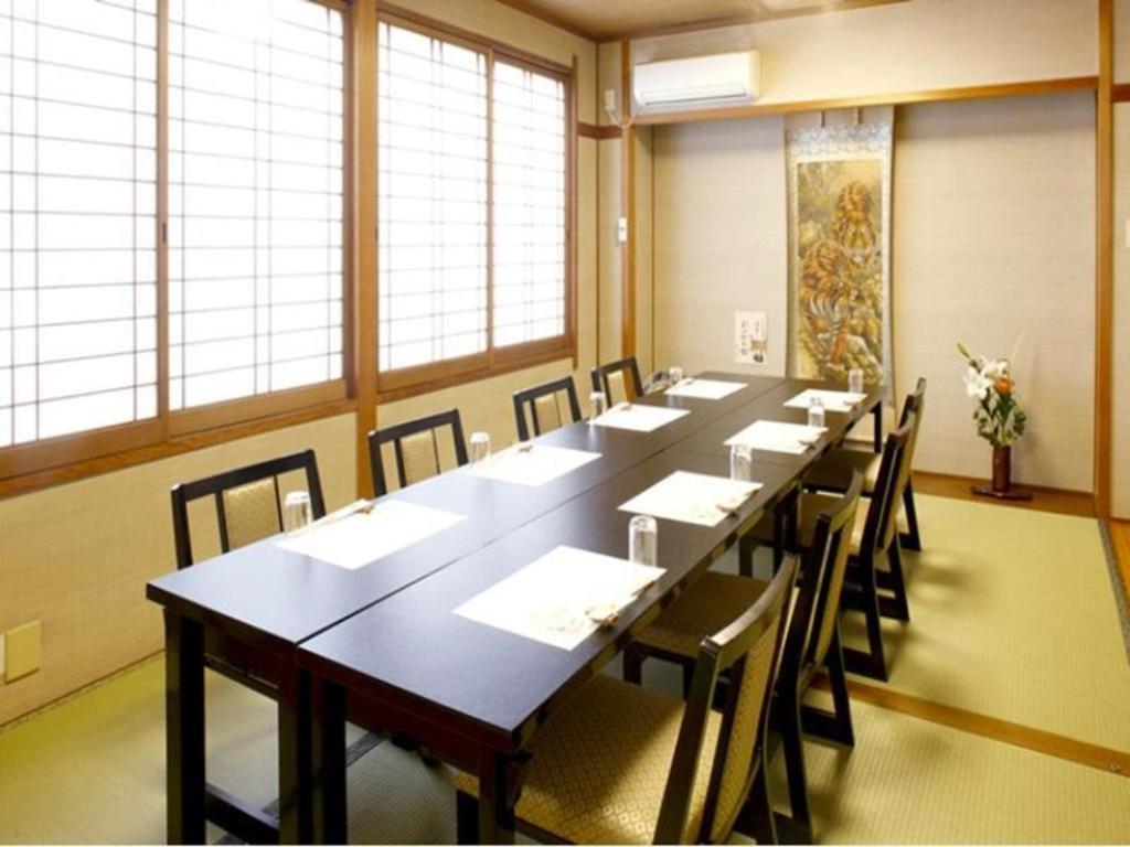 Business Hotel Kurama Хиконе Экстерьер фото